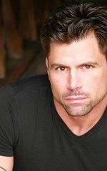 Ренцо Льюис