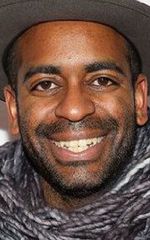 Дэниел Брейкер