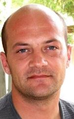 Лорен Божар