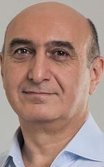 Адам Булгучев