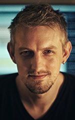 Дэниэл Джеймс