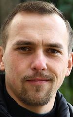 Дмитрий Стариков