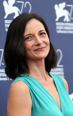 Коринна Локастро