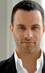 Аарон Коста Гэнис