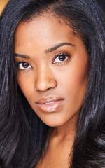 Кортни Белл