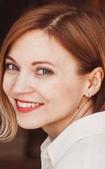 Наталья Тихомирова