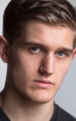 Адам Хагилл