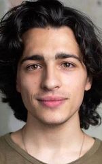 Илья Иванус