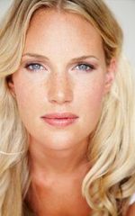 Саманта Толдж